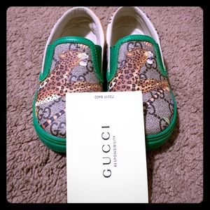Gucci print Tiger Slide on Sneakers